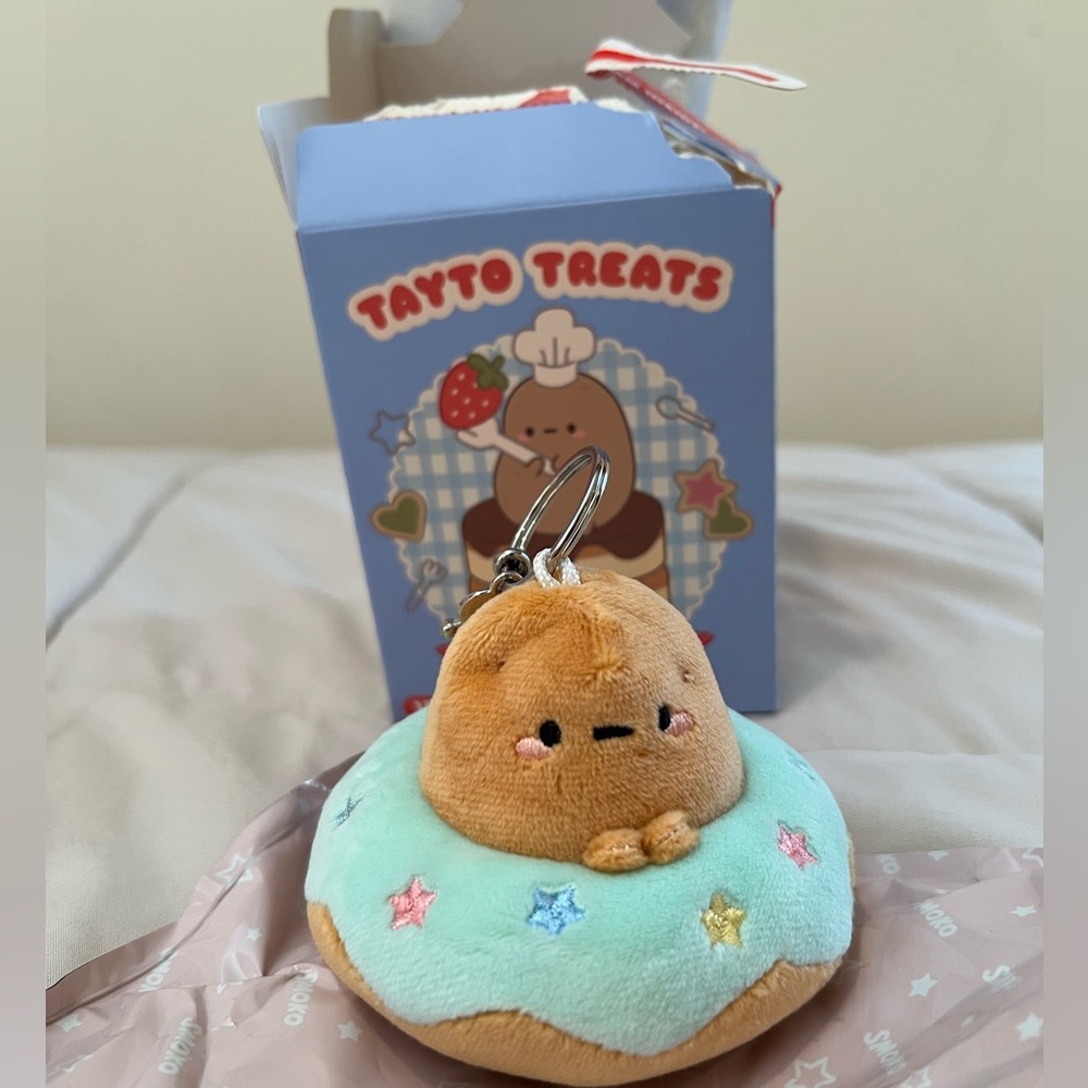 Smoko TaytoTreats bag charm blind box Donut Tayto